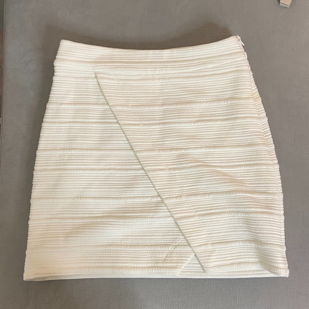 Abbeline White Mini Skirt